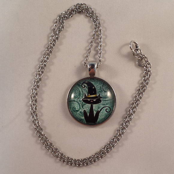Kristy's Jewels Jewelry Silver Black Cat Cabochon Pendant Chain